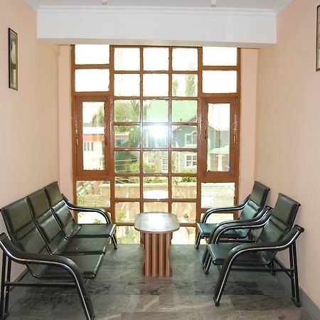 Hotel Azad Durgjan Экстерьер фото